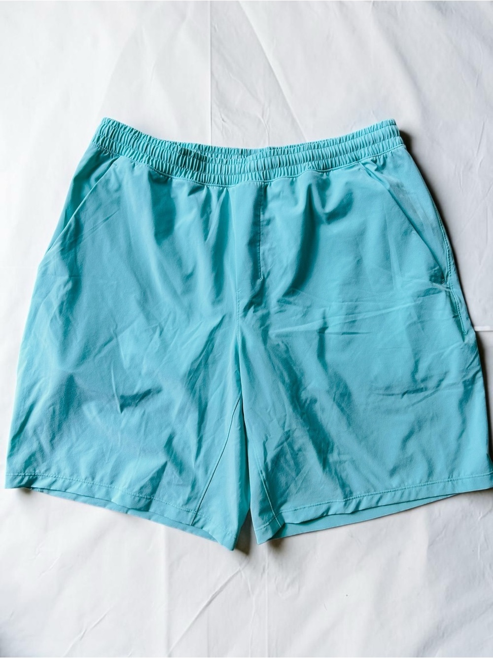 Lululemon Pace Breaker 9" Shorts, XL, Lined, Quick Dry Delicate Mint, Like New - Picture 2 of 10